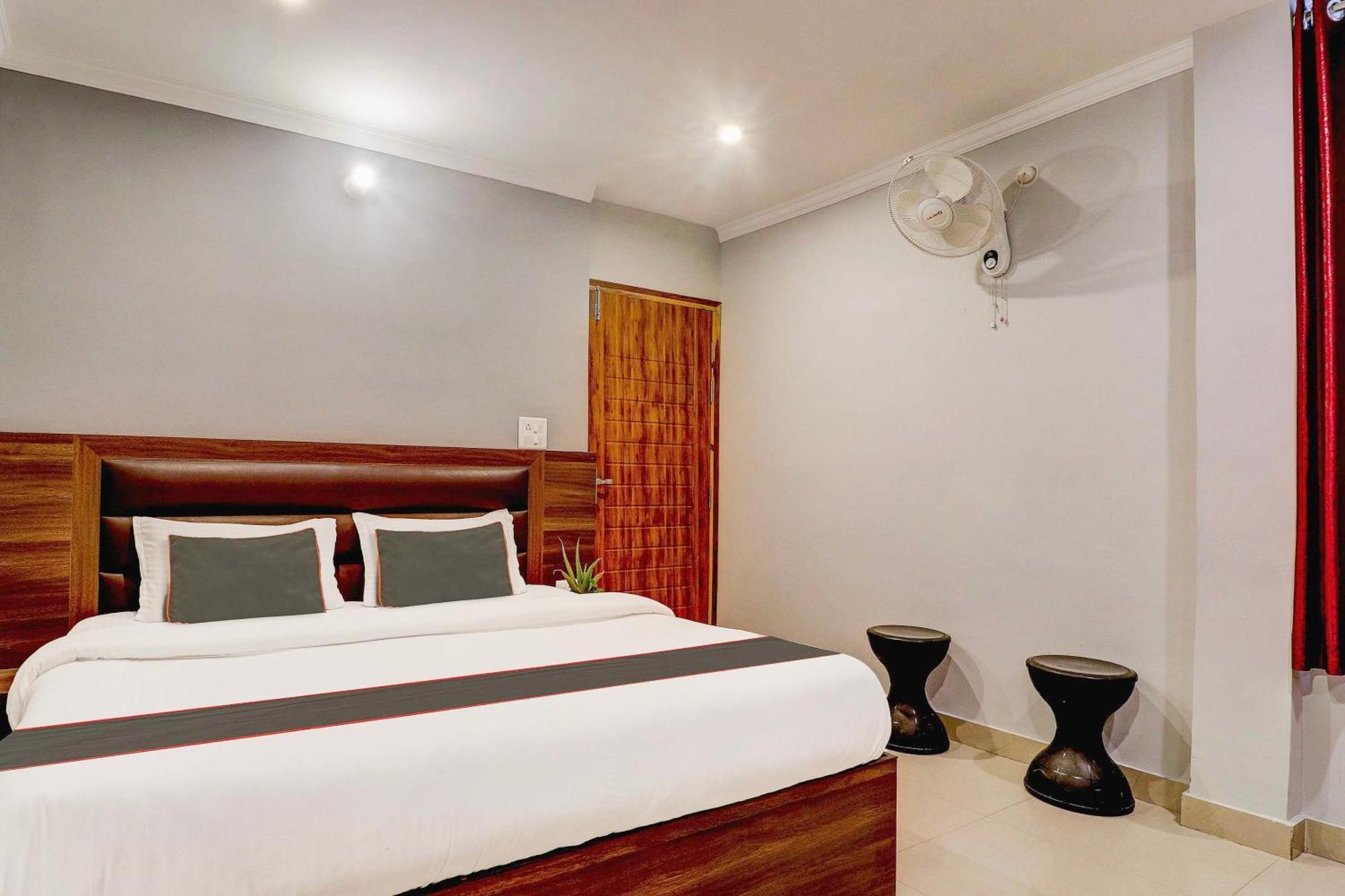 Collection O Vinayak View King Hotel & Restaurant Nainital Exterior photo