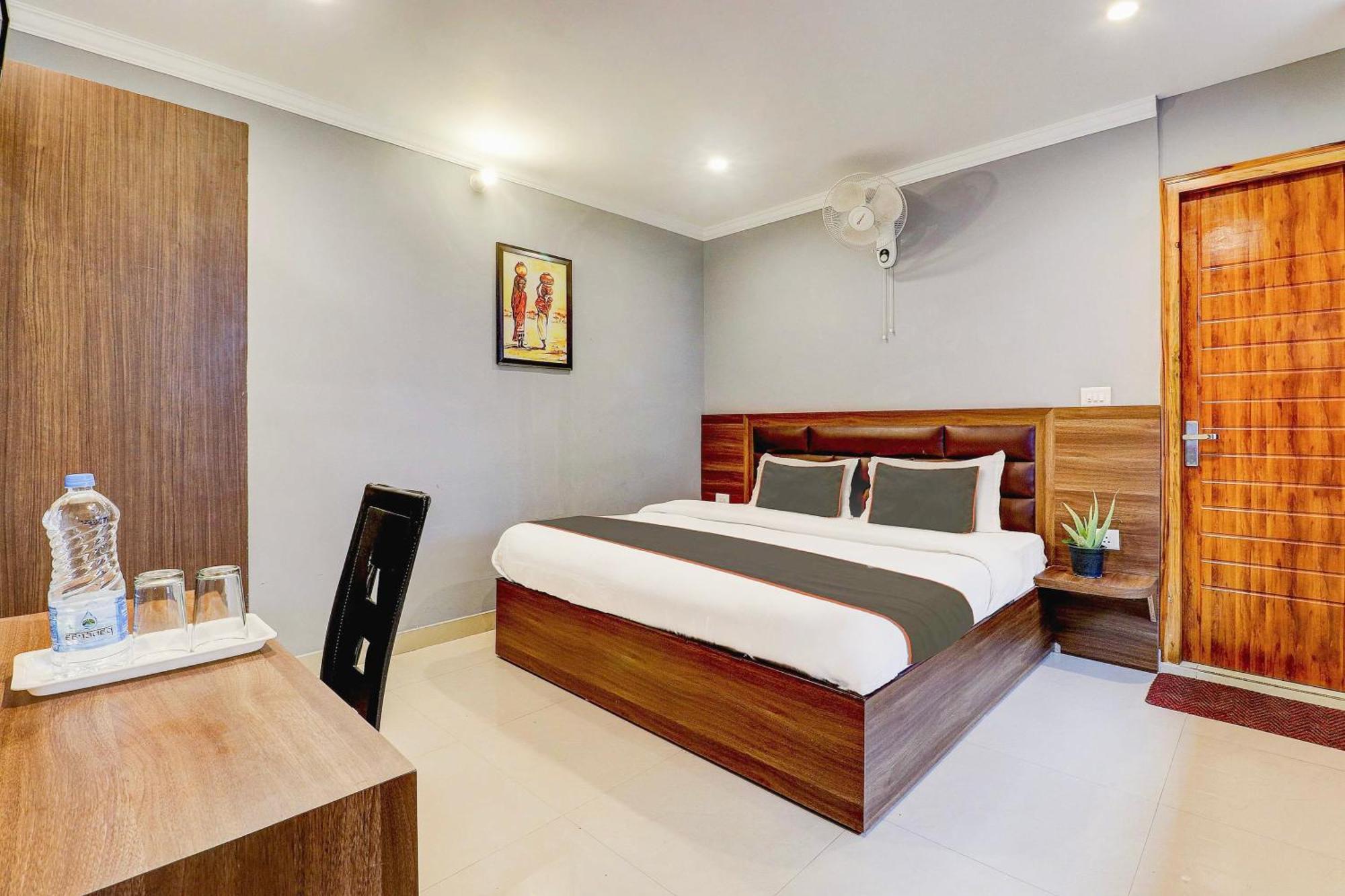 Collection O Vinayak View King Hotel & Restaurant Nainital Exterior photo